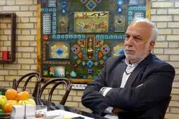 ​بعضی از آقایان با شنیدن کلمه دیپلماسی فشار خونشان بالا می‌رود؛ نمی‌شود تا ابد با بگیر و ببند حکومت کرد

