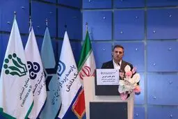 تیم سازی باید جایگزین باند بازی شود