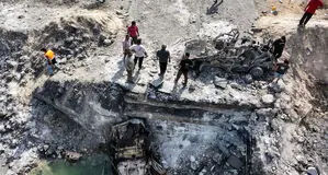خانواده‌های بازماندگان شهدای پل خمیر روایت کردند: غمشان در سینه ماست همه داغداریم