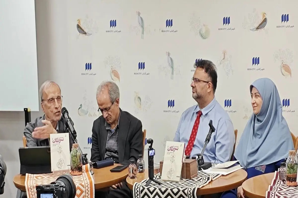 هادی خانیکی از  مواجهه اش با سرطان  گفت /  ارتباط می تواند رنج فردی و اجتماعی را به تصویر بکشد
