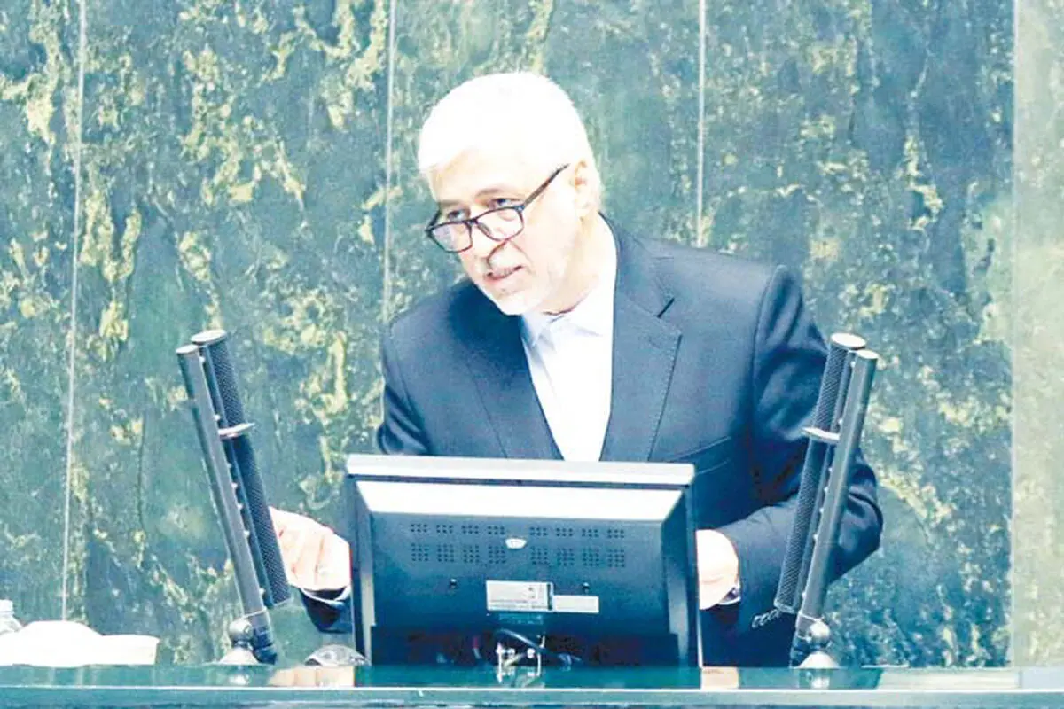 ادعاهای «وزیر ورزش» درباره پیشنهاد پناهنده شدن به بازیکنان تیم ملی