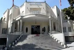 واکنش یکی از نزدیکان حسن روحانی به فیلم خبرگزاری اصولگرا با عنوان ساختمان فوق‌ لاکچری «سلام»