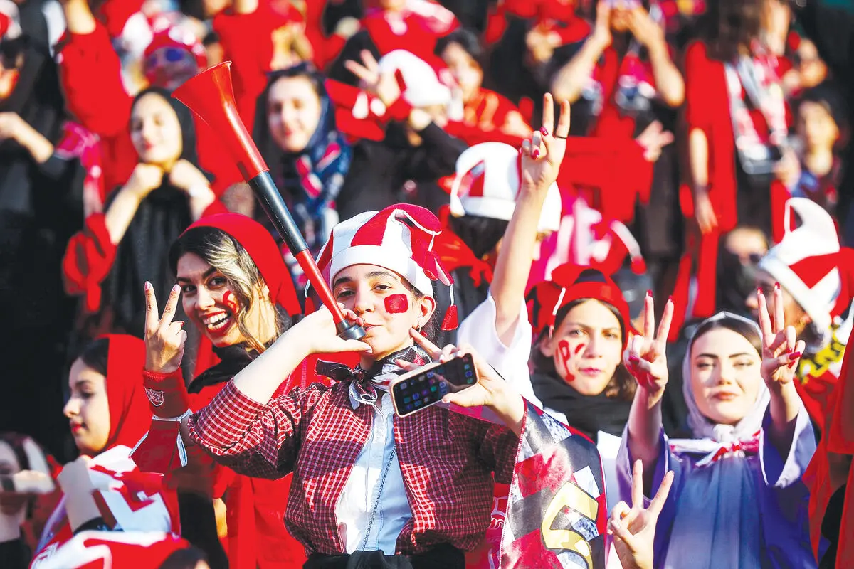 زنان، پرسپولیس را بدون تماشاگر کردند
