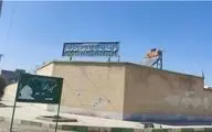 مدیر در مدرسه حاضر نبود/ معاونین خودشان ماسک زدند ولی به ما ماسکی ندادند/ معاونین مدرسه تاکید داشتند توهم زده‌اید و خبری از مسمومیت نیست/ موبایل‌ها جمع‌آوری شد ولی خبری از اورژانس نبود