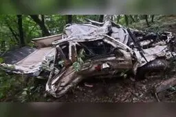 سقوط مرگبار آفرود به دره با ۴ سرنشین/ یک نفر جان باخت