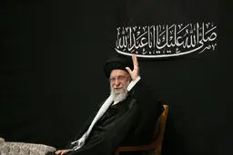 حضور رهبر انقلاب در مراسم عزاداری عاشورا در حسینیه امام خمینی + ویدئو و تصاویر