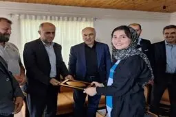 صداوسیما درباره حواشی تقدیر فرماندار کلاردشت از یک دختر ورزشکار: آوا مرید پور ۱۰ سال داشته

