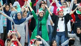 حضور زنان در دیدار ایران و کره شمالی در مشهد