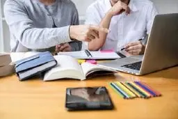 مشاوره رایگان به دانش‌آموزان