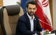 آذری جهرمی در واکنش به سقوط شدید سهم زبان فارسی در وب/ آیا زبان فارسی از وب محو می‌شود؟



