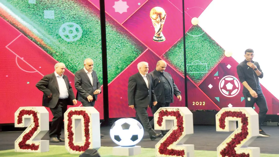 اصرار عجیب‌ به برگزاری‌ مراسم رونمایی از  پیراهن تیم ملی
