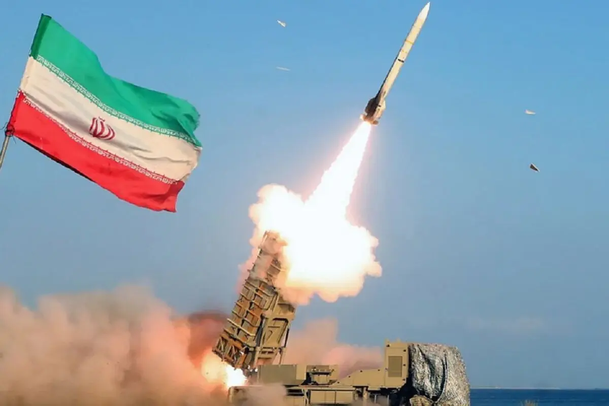 مشاور فرمانده نیروی هوافضای سپاه:‌نیروهای مسلح آنقدر موشک می‌زند تا دشمن تادیب شود