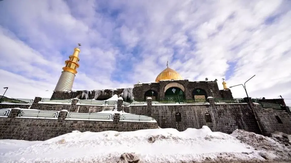 وضعیت عجیب امام‌زاده هاشم در کولاک و برف/ ویدئو