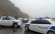انسداد این جاده به‌دلیل رانش زمین