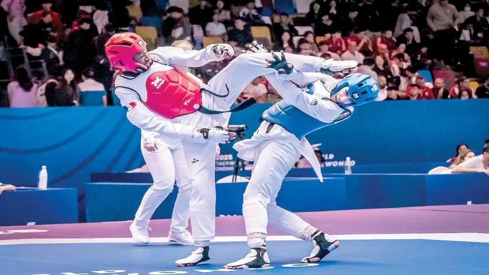 مسابقات جهانی تلنگر سختی بود