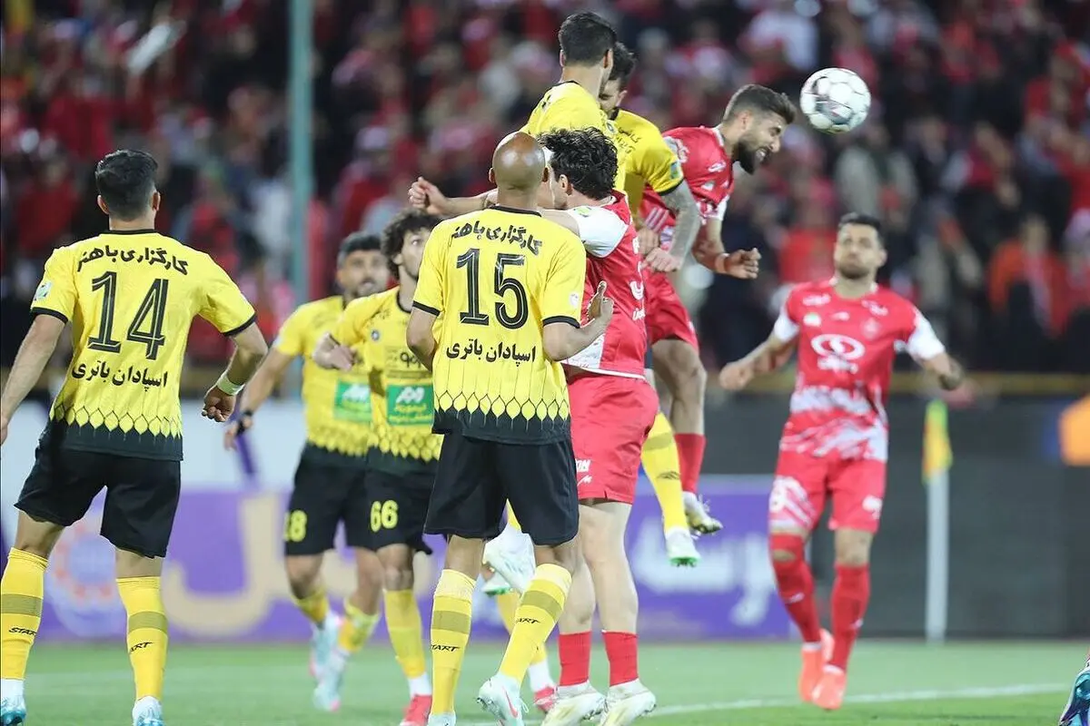 سپاهان و تراکتور، رکورد پرسپولیس را گرفتند