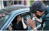 جزئیات دستگیری یک خانم به دلیل بی‌حجابی در خودرو