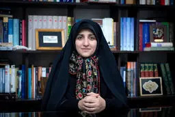 معاون رییس جمهوری: هنرمندان زن خارج از کشور می توانند برگردند