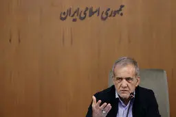 یک سال با دولت پزشکیان از ترور تا جنگ/ روایت دولتی در تلاطم بحران و‌ امید با ماموریت وفاق