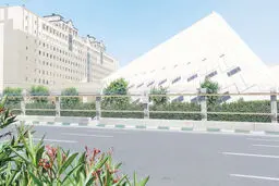 نقش کم‌رنگ بهارستان  در توسعه ملی