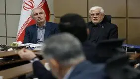عارف: توسعه کریدورها اولویت باشد