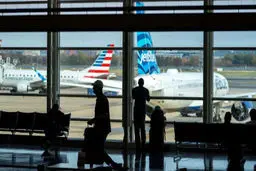 لغو  بیش  از  هزار  پرواز  در   پی تعطیلی  دولت  فدرال