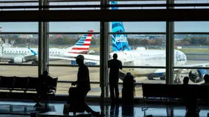 لغو  بیش  از  هزار  پرواز  در   پی تعطیلی  دولت  فدرال