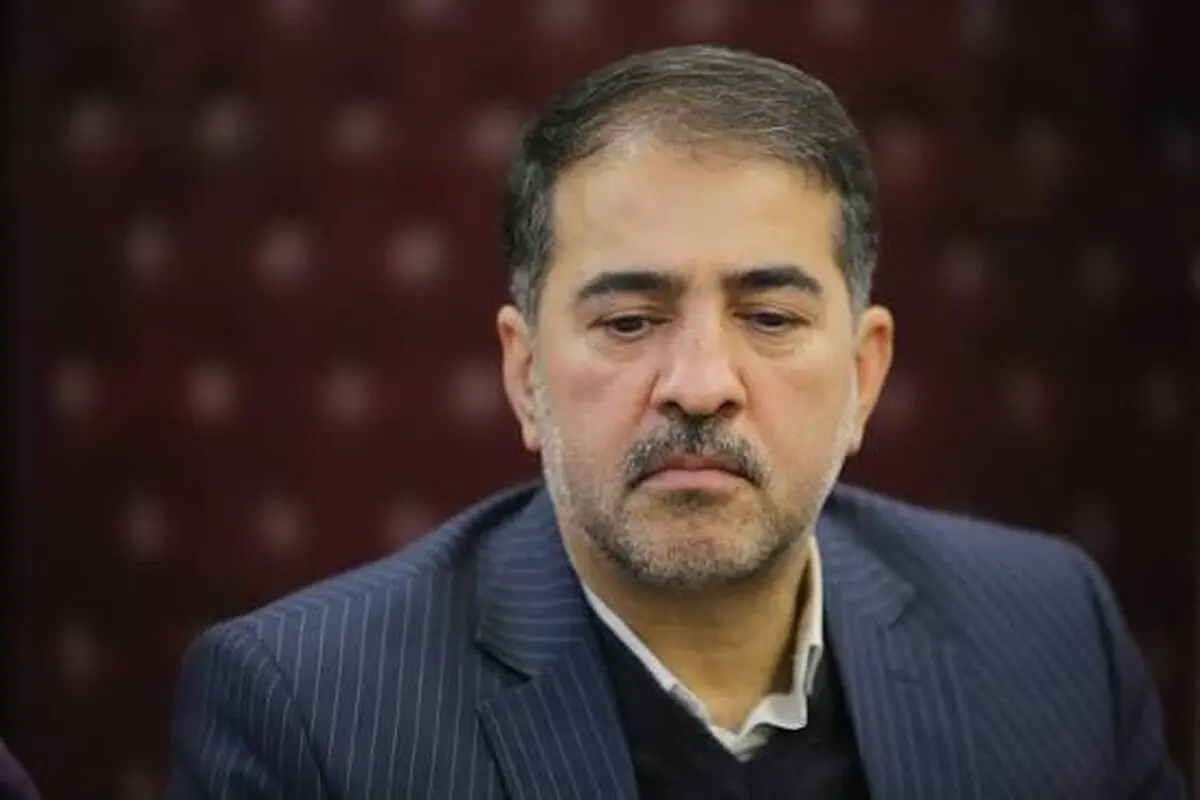 برای مشاوره‌های پزشکی در روزهای تشییع پیکر رهبر شهید انقلاب با شماره ۴۰۳۰ تماس بگیرید