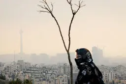 گرد‌و‌خاک در تهران