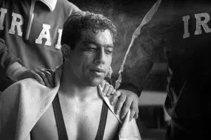رونمایی از تمبر طلا ونقره تختی