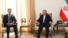 عکس متفاوت عراقچی و بارزانی 