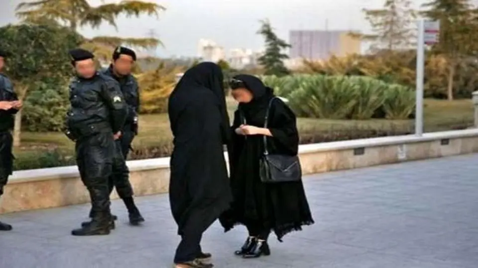 اجرای طرح ممنوعیت ارائه خدمات به افراد بی‌حجاب در یزد
