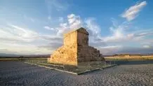 عکسی جالب از مقبره کوروش در زمان قاجار