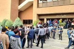 مجازاتی به نام منع ورود به دانشگاه در آئین‌نامه انضباطی نداریم