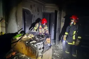 جزئیات آتش سوزی یک ساختمان مسکونی در مشهد