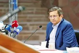 نظر غیرمنتظره وزیر اقتصاد درباره قیمت دلار