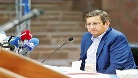 رئیس بانک مرکزی: رشد نقدینگی در شهریور به ۱.۳ درصد رسید/ دشمن بازار ارز را هدف قرار داده است