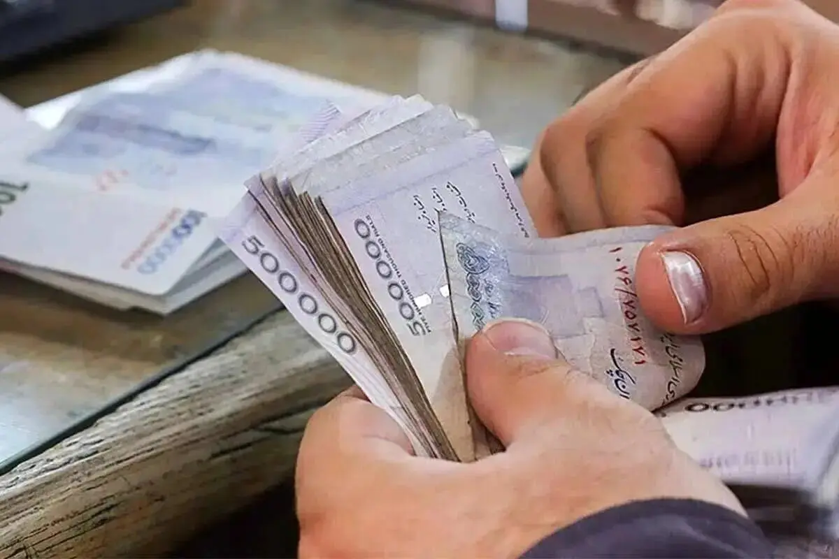 افزایش دستمزد حق کدام قشر است؟