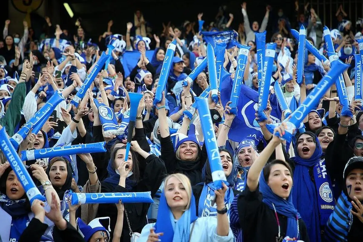 وزیر ورزش: شرایط فراهم باشد، قدم بانوان روی چشم