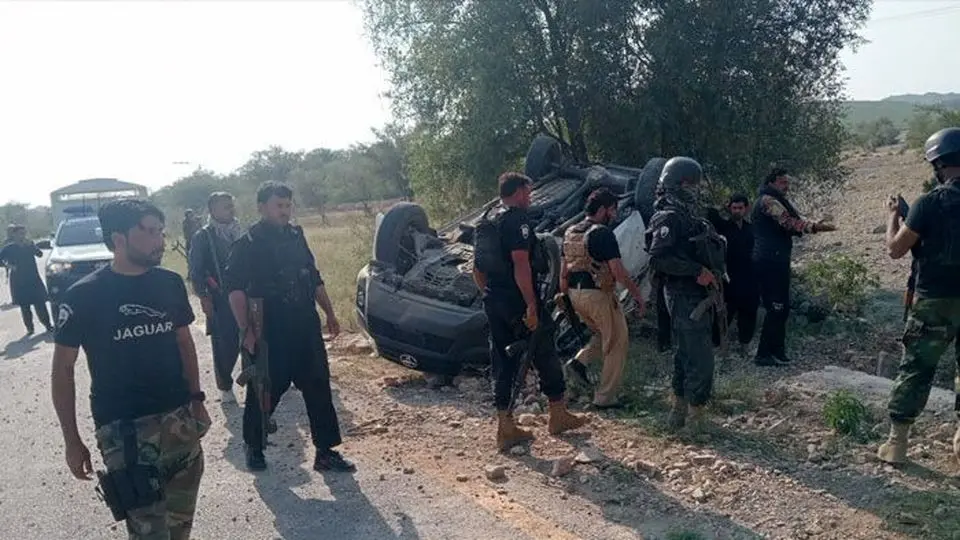 انفجار بمب در پاکستان، جان ۳ پلیس را گرفت