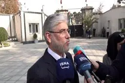 وزیر علوم: رئیس‌جمهور به دنبال منحل کردن یا ادغام دانشگاه پیام نور نیست + ویدیو