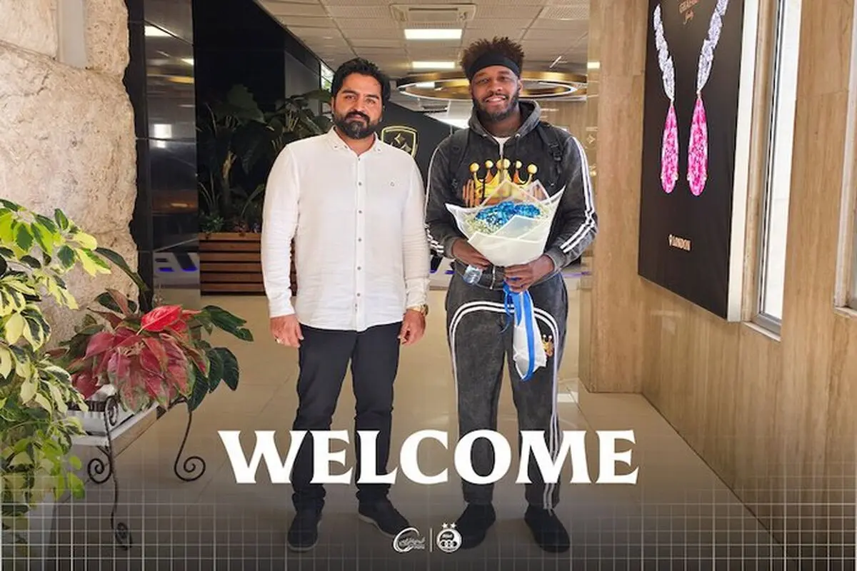 ستاره NBA برای مذاکرات نهایی با استقلال وارد تهران شد