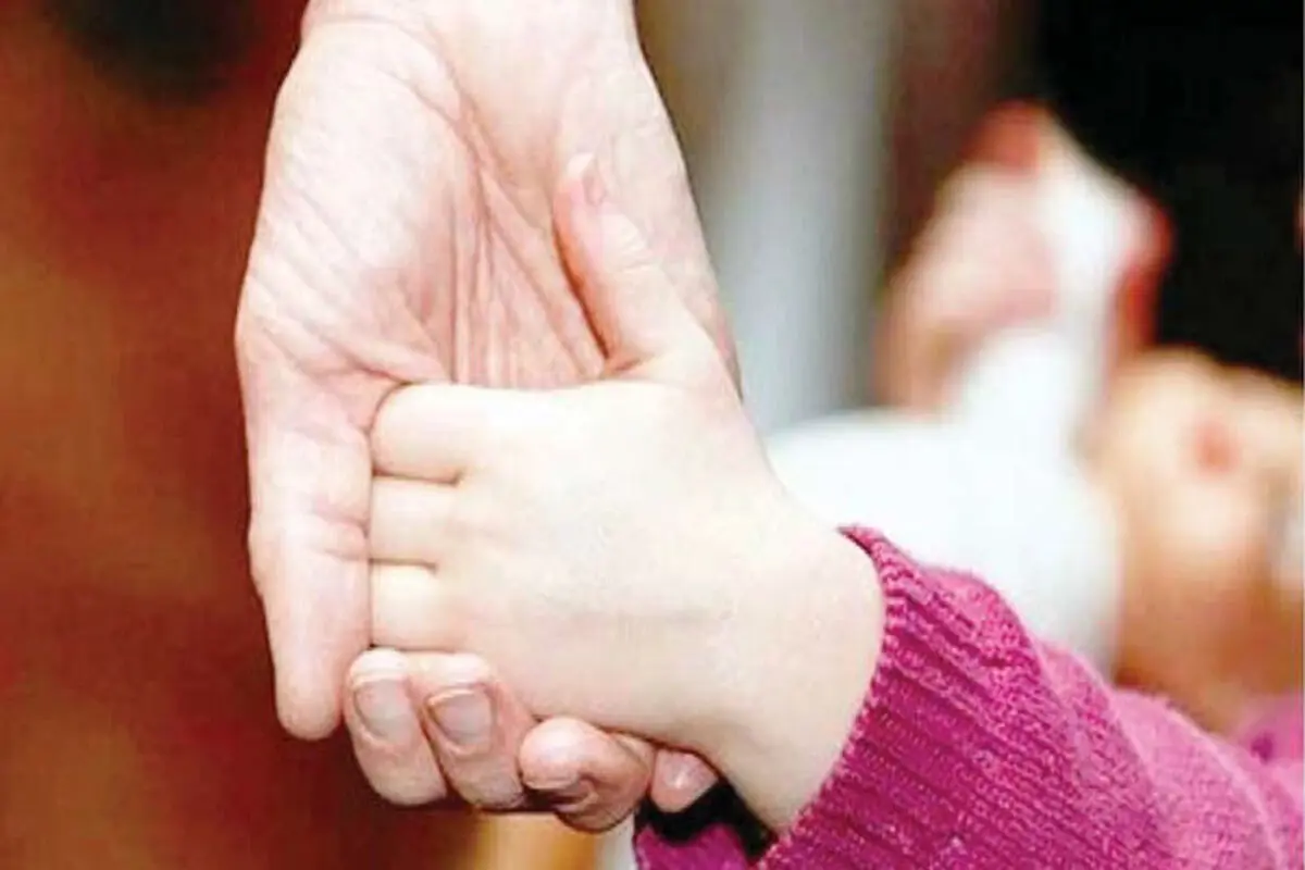 دنیایی جدید را به یک کودک هدیه کنید

