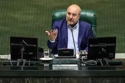 هشدار قالیباف به شرکت‌های دولتی که «پول دارند اما اقساط بانک‌ها را پرداخت نمی‌کنند»

