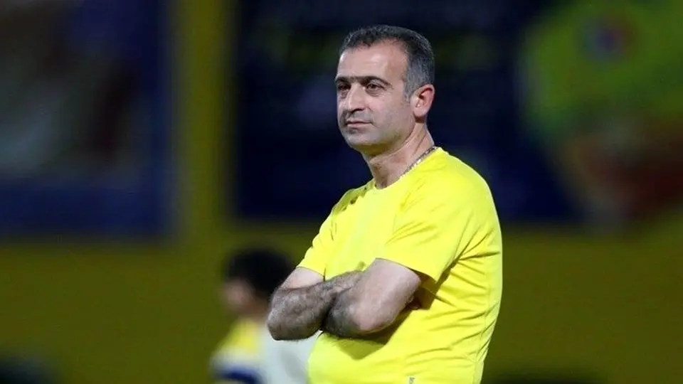 «فراز کمالوند» به عنوان سرمربی جدید نساجی انتخاب شد