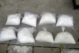 کشف 9 کیلوگرم شیشه در عملیات شبانه پلیس پایتخت

