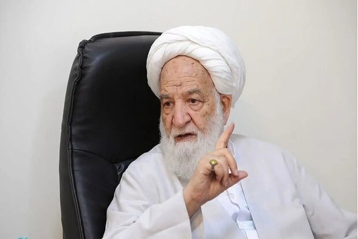  رفتار زشت طلبه در درمانگاه قم را به حساب همه روحانیون نگذارید