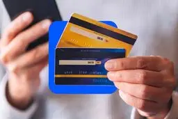 انهدام ۳۱ باند کپی‌برداری از کارت‌های بانکی
