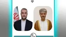 وزیر الخارجیة الإیراني ونظیره العماني یبحثان آخر تطورات الأوضاع فی المنطقة