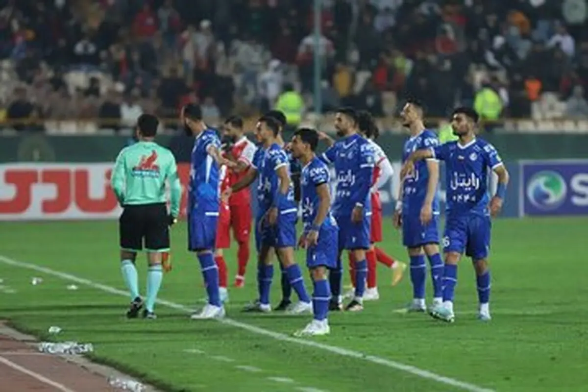 فرار استقلال با پنالتی یامگا؛ VAR نقش اول دربی ۱۰۲!

